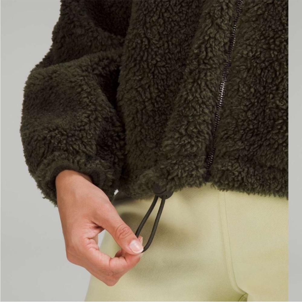 Women's Olive Green Sherpa Jacket - Picture 4 of 9